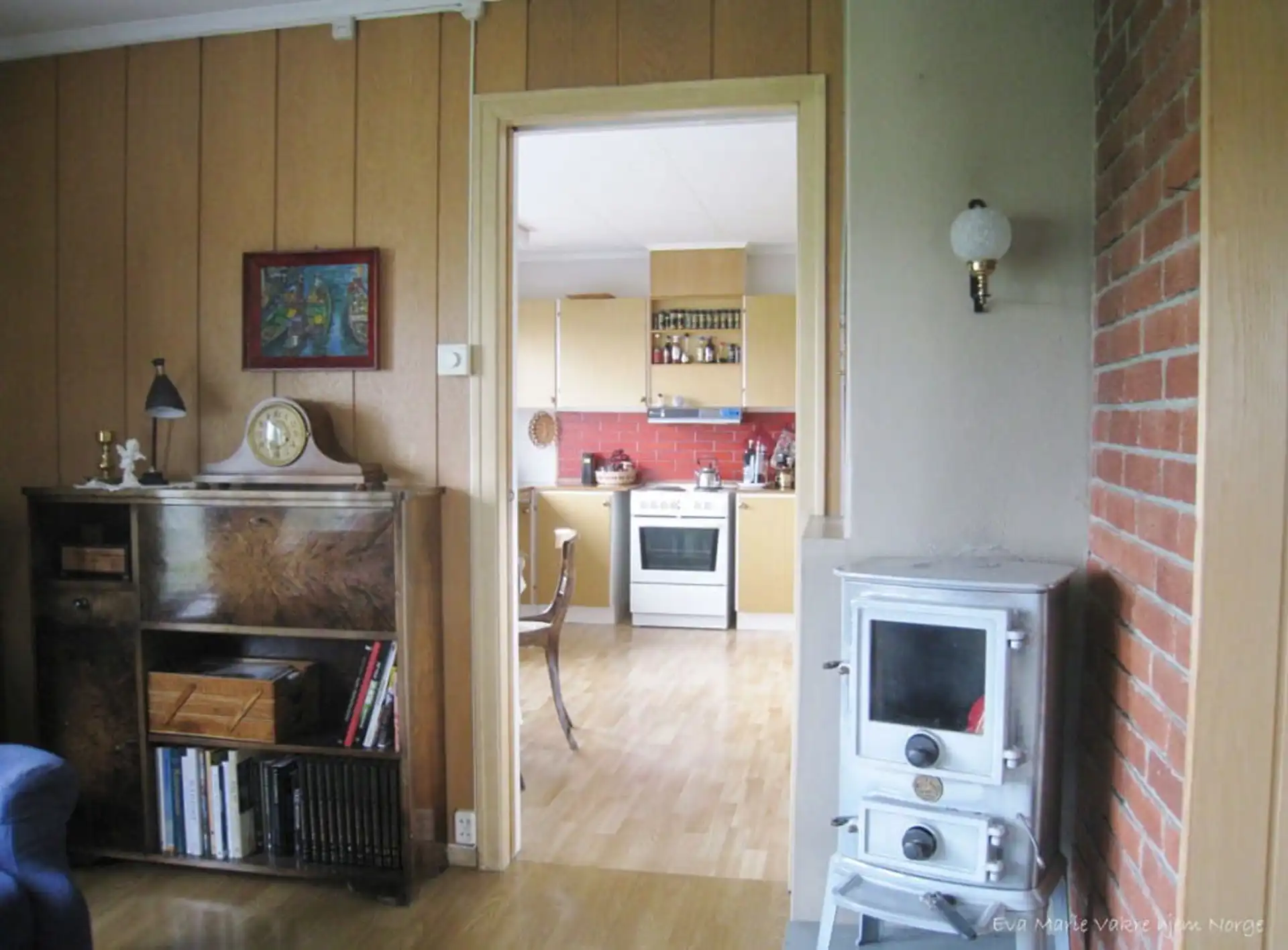 Stue-kjøkken fra 70-tallet før oppussing