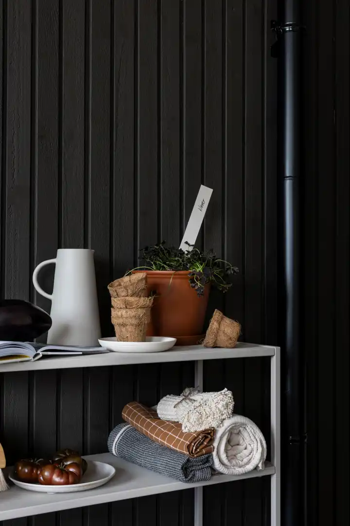 5969 Vintersand Og 6031 Terracotta Rød