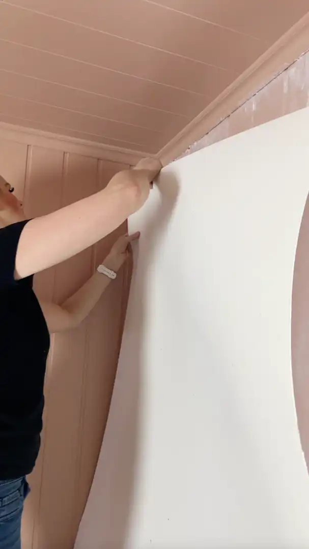 Roll on wall- oppussing av stue happyhomes