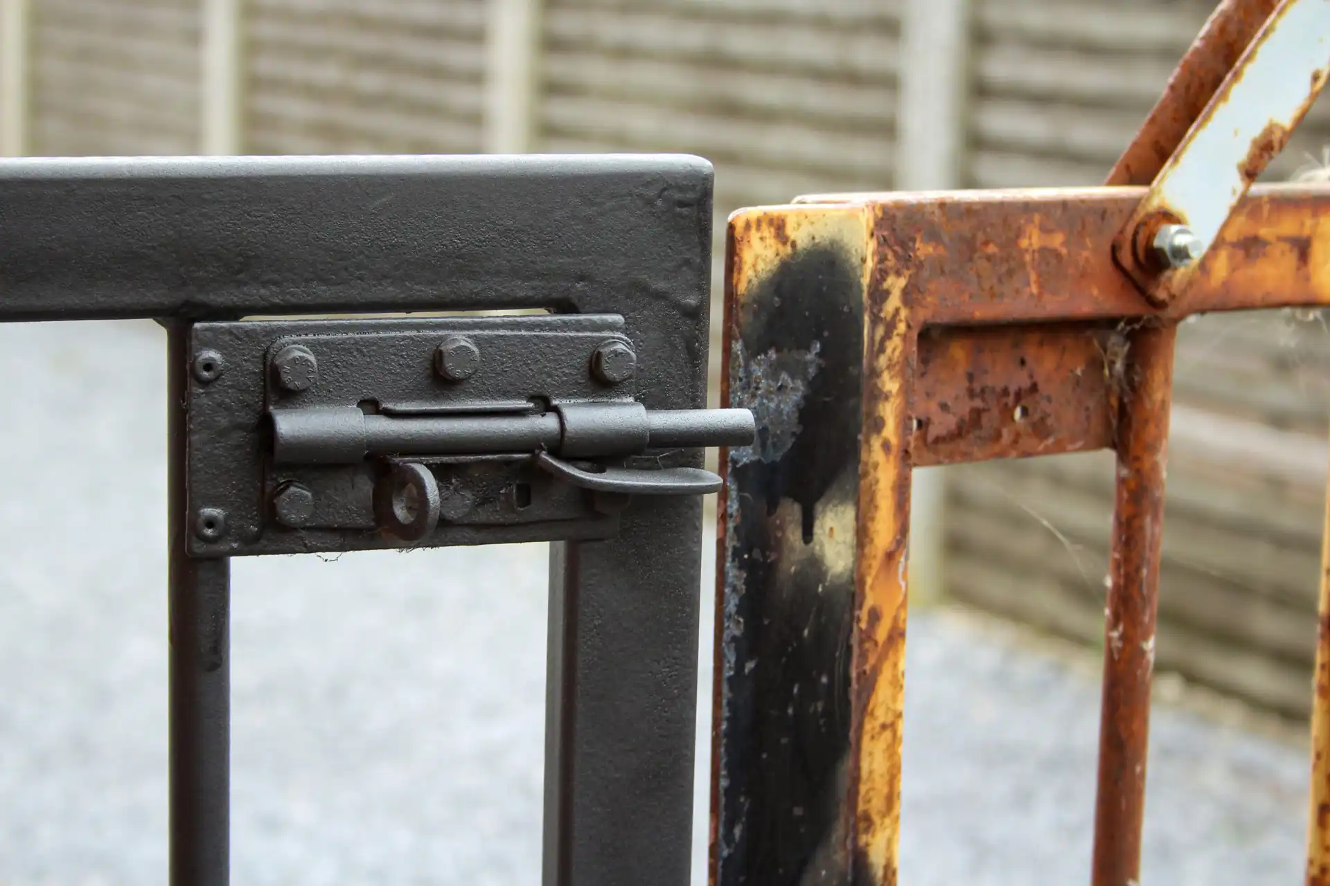 700046 Rubber Seal Spray 04