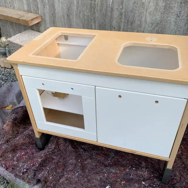 Dukkestue-inne-12-hh-form